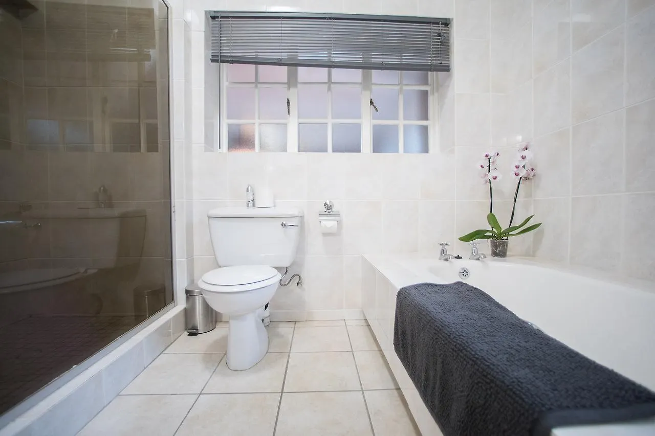Hotel Cape Town Views Bellville